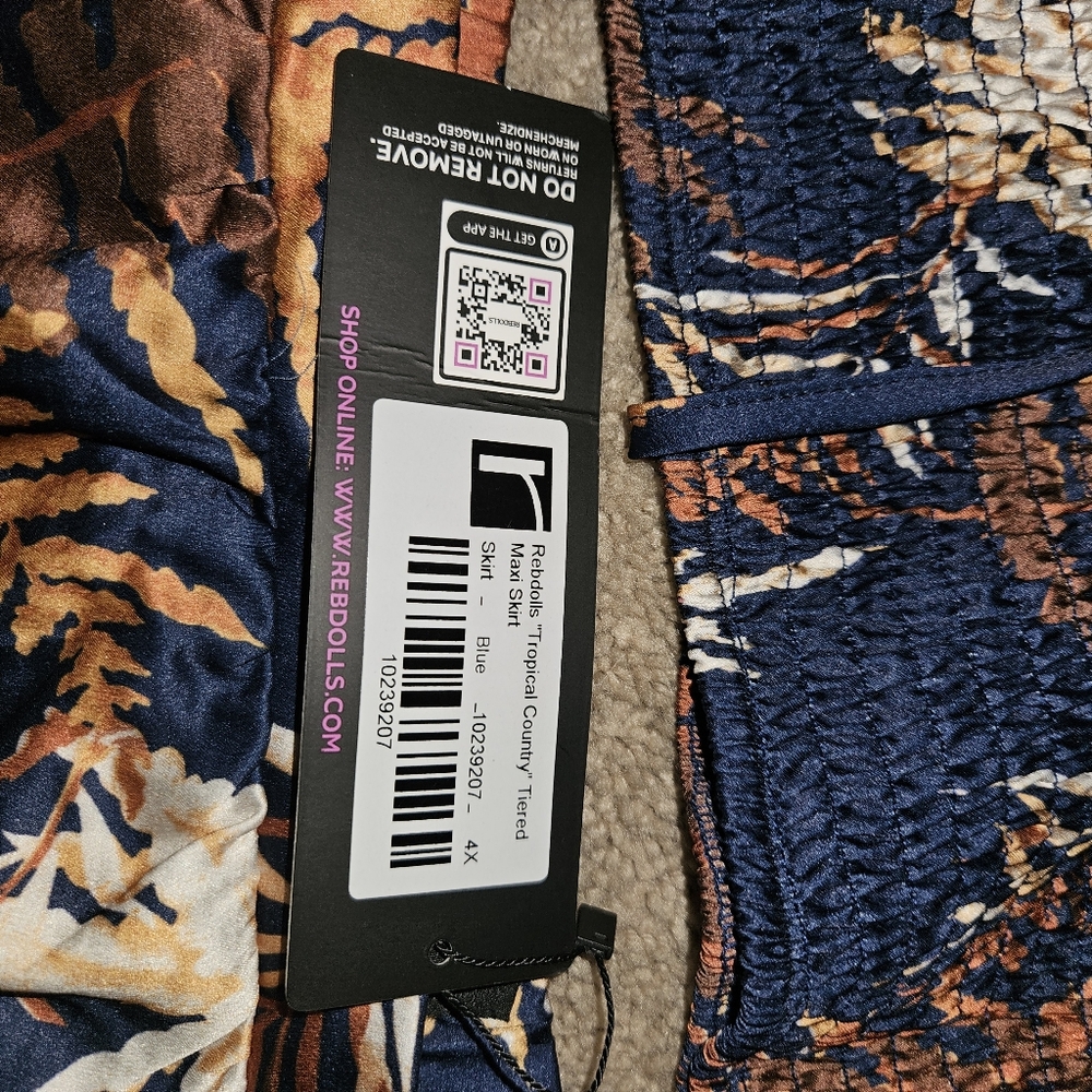 Rebdolls Halter Top (5x) and Skirt Set (4x) Brand New - Picture 2 of 4